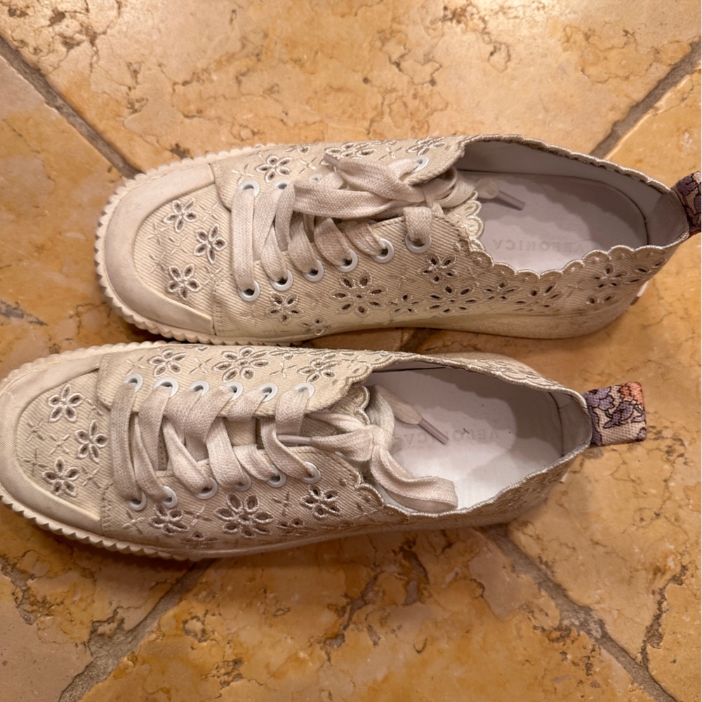 Veronica Beard embroidered sneaker